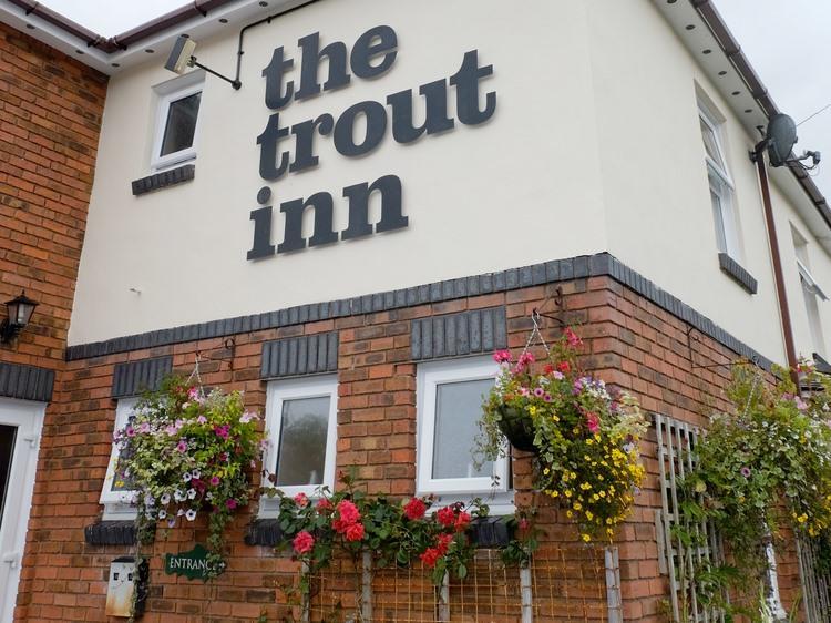 The Trout Inn Beulah Exterior photo